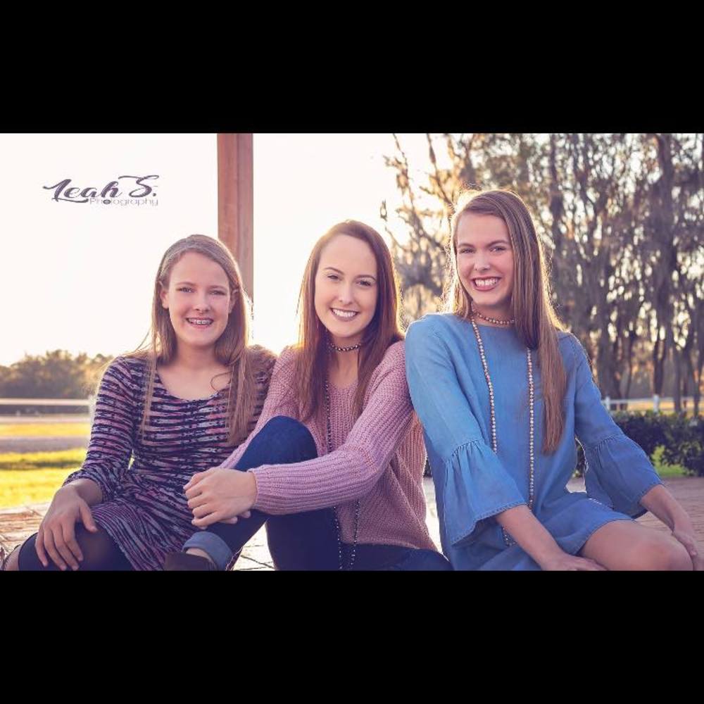 Meet your Posher, Saylor